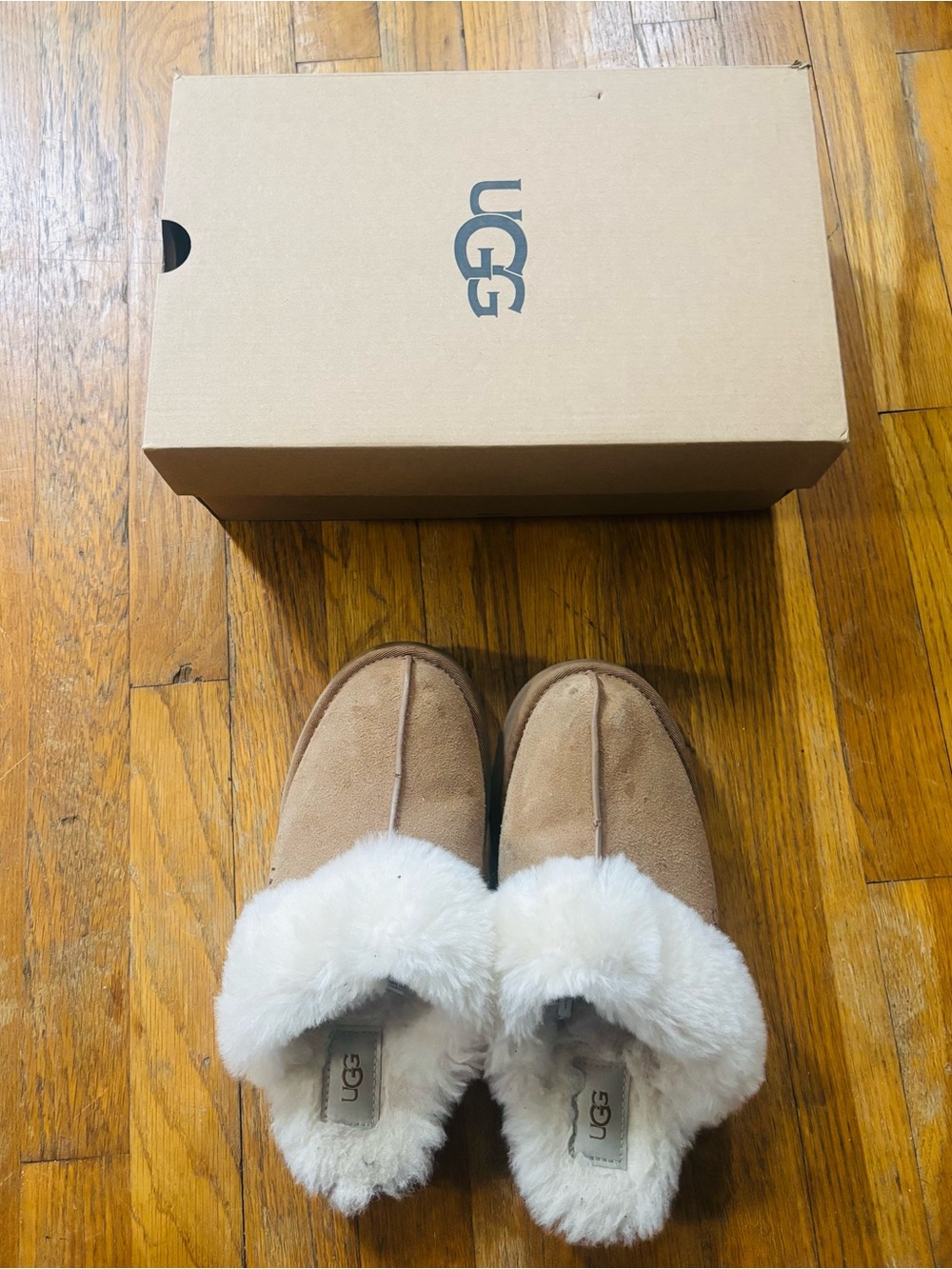 New in Box UGG Brand Disquette Platform Slippers Shoes Chestnut  Preowned